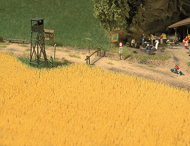 Busch Gmbh & Co Kg Wheat Field -- Kit (189-1204)