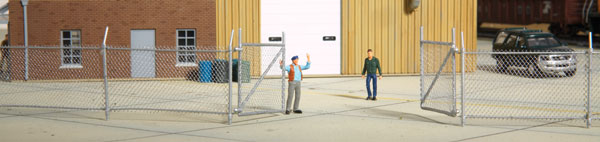 Walthers Chain Link Fence (Scale Model) (933-3125)