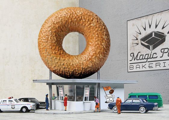 Walthers Hole-In-One Donut Shop Kit N Scale (933-3835)