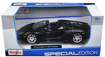 Maito 1/24 Lamborghini Aventador LP700-4 Roadster (Black) (MAI31504BLK)