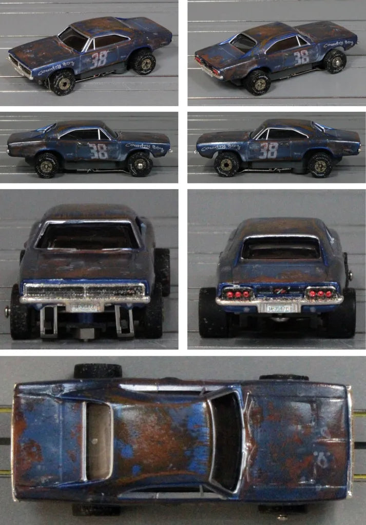 Auto World ThunderJet SC416 Thunder Road 1969 Dodge Charger R/T – Metallic Blue/White/Rust #38 – “Country Boy” – Dirty #2A