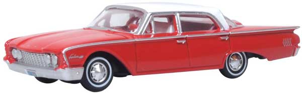 Oxford Diecast 1960 Ford Fairlane 500 Town Sedan - Assembled -- Monte Carlo Red, Corinthian White  (553-87FF60001)