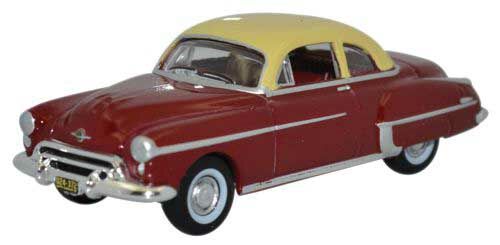 Oxford Diecast 1950 Oldsmobile Rocket 88 - Assembled -- Red, Cream  (553-87OR50001)