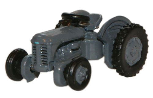 Oxford Ferguson TE Farm Tractor - Assembled -- Gray   (553-NTEA001)