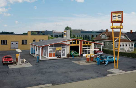 Walthers Vintage Gas Station (933-3541)