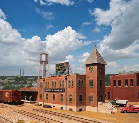 Walthers Vintage Brick Warehouse   (933-4104)