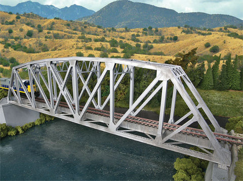 Walthers Arched Pratt Truss Railroad Bridge -- Single-Track - Kit - 23 x 3 1/6  x 5-1/4" 58.4 x 7.8 x 13.3cm   (933-4521)