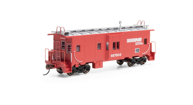 Athearn HO Bay Window Caboose, NS #557502   (ATH90321)