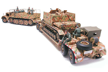 Tamiya 1/35 German 18-Ton Halftrack FAMO & SdAh116 Transporter (TAM35246)