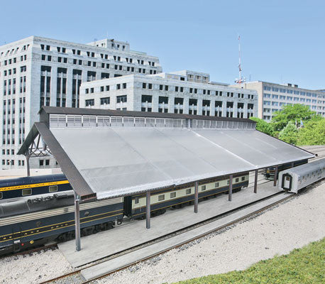 Walthers Train Shed with Clear Roof(933-2984)