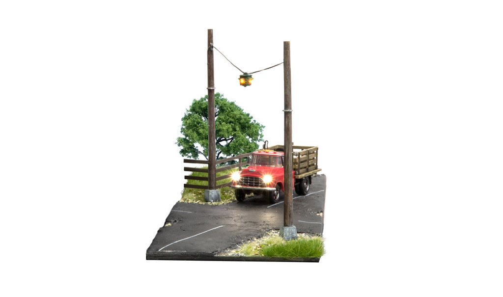 Woodland Scenics N  SUSPENDED FLASHING TRAFFIC LIGHTS  (WOOJP5636)