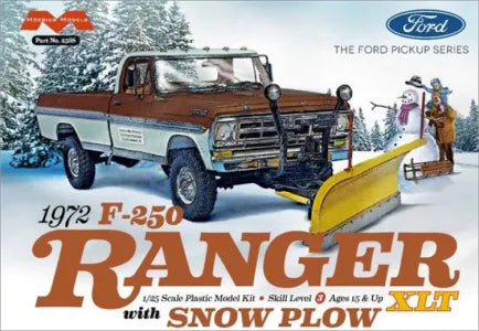 Moebuis 1972 F0RD F-250 4x4 with Snow Plow Plastic Model Kit  (MOE2568)